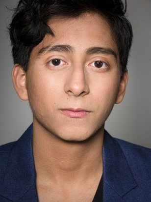 طوني ريفولوري