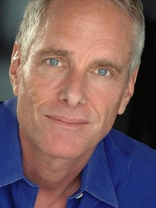 ريتشارد بيكنز