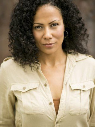 كريستال بالينت