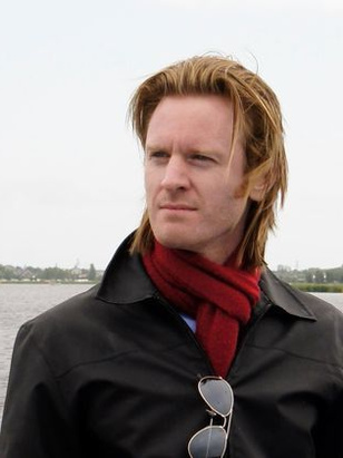 أليكس أونيل