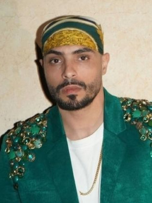 عبد العزيز وانزة