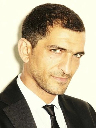 عمرو واكد