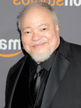 ستيفن ماكينلي هندرسون