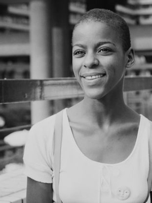 جوزيت سيمون