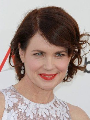 إليزابيث مكجوفيرن