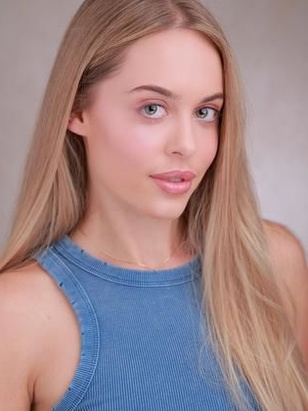 ألينا فاراكوتا