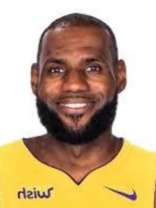 ليبرون جيمس