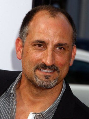 مايكل باباجون