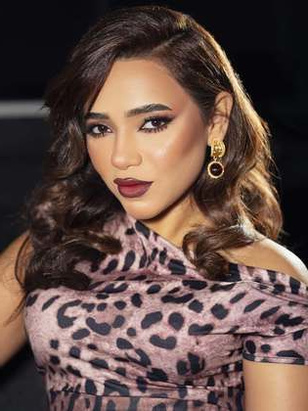 مريم حسن