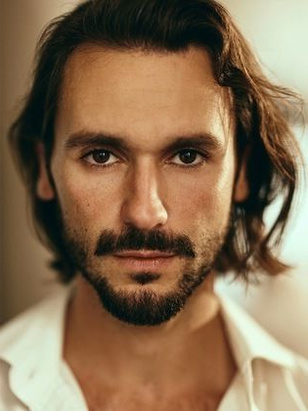 كريستيان سكيكلونا