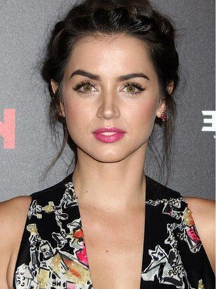 آنا دي أرماس