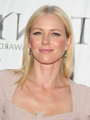 ناعومي واتس