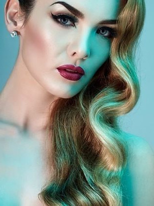 ميراندا باري