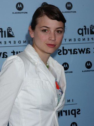 ليونور واتلينج