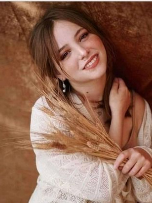 أنيسة علي باي