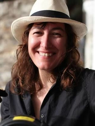 أثينا راتشيل تسنجاري