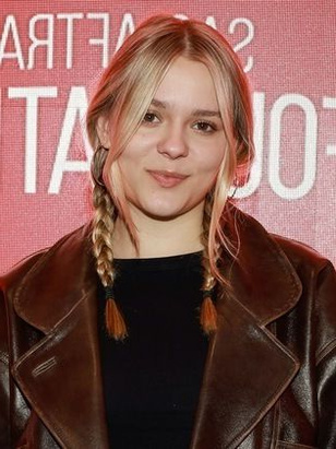 مايسي ستيلا