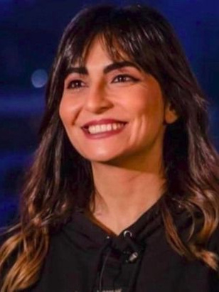 دينا شريف