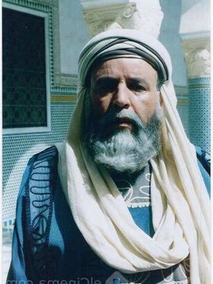 عمر العزوزي