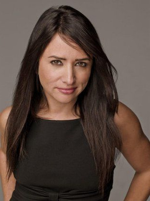 باميلا أدلون