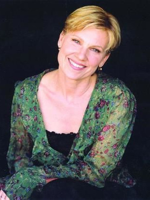 ليندساي كروس