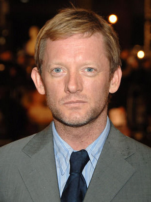 دوجلاس هينشال