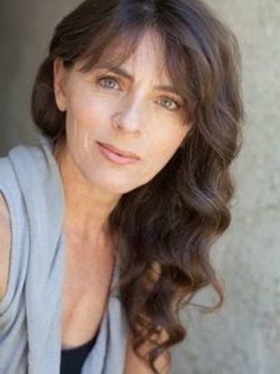 ميرا فورلان