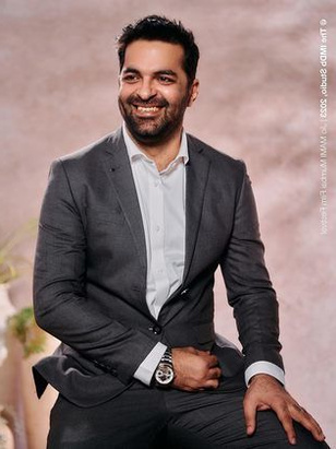 سوميت أورورا