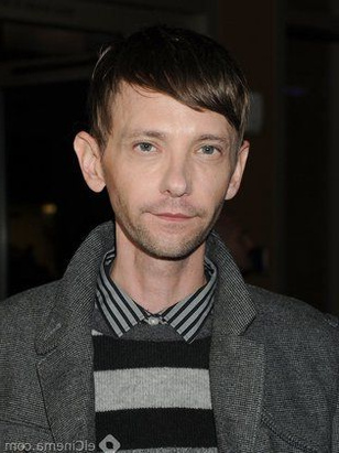 دي جيه كوالز