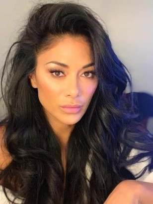 نيكول شيرزينجر