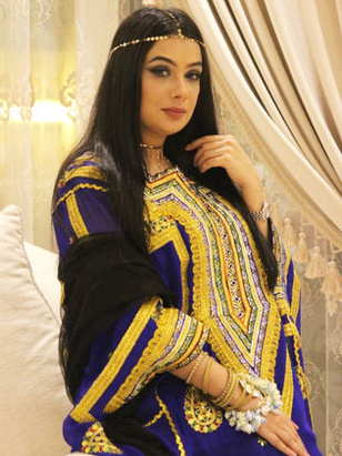 منى الزدجالية