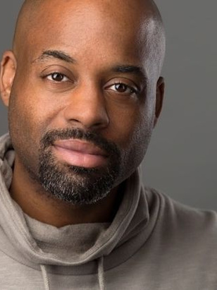 برايان تارون جونز