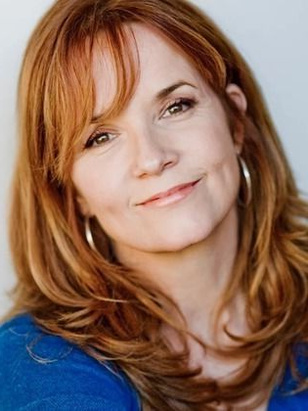 ليا تومبسون