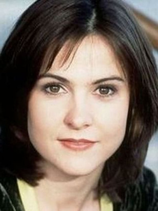 جيليان كيرني