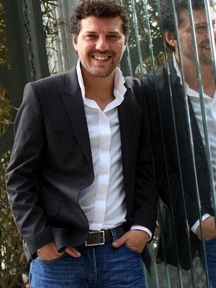 إلكير أكسوم