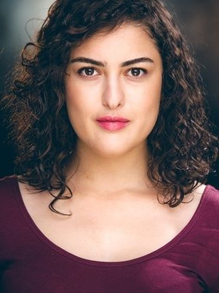 سارة نصري