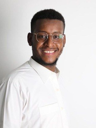 عبدالله الفكي