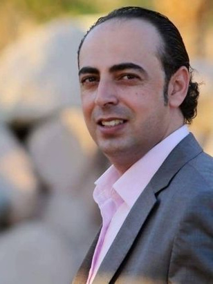 أنس قرالة