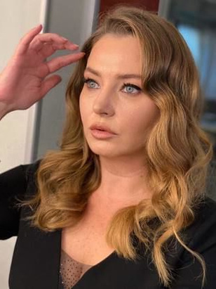 نيهان بايوكاجاك