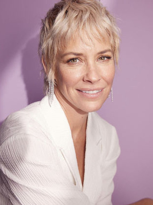 إيفانجلين ليلي