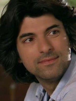 إنجين أكيورك