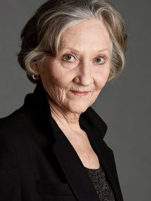 باربرا كنجسلي