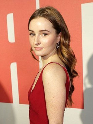 كايتلين ديفير