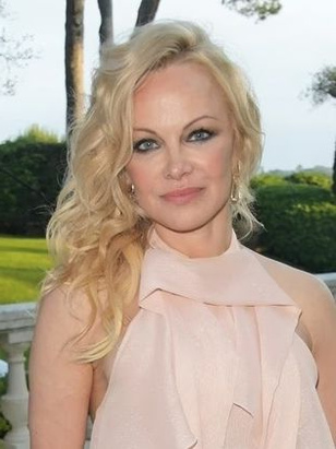 باميلا أندرسون