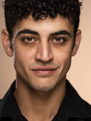 آدم الشرقاوي