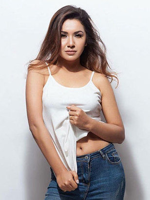 بنيشا هامال