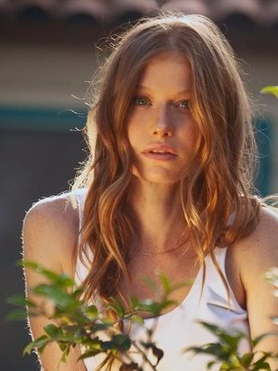 جينيفيف أنجلسون