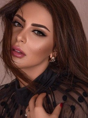 نورا العايق