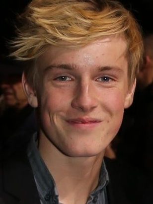 لويس هوفمان