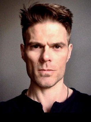 جي. بي. دافيس